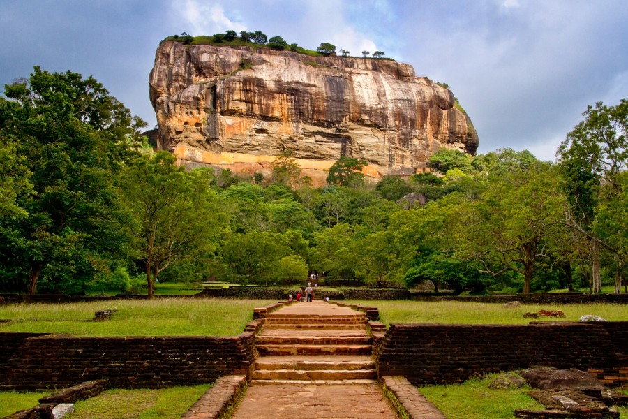Quelle est l'histoire derrière le Sigiriya ?