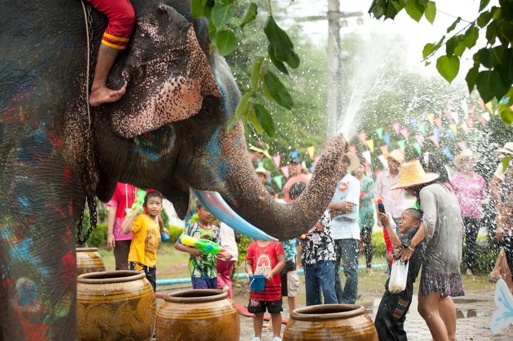 himmelen-Fête de l'eau en Thaïlande : célébrez Songkran avec votre pistolet à eau !