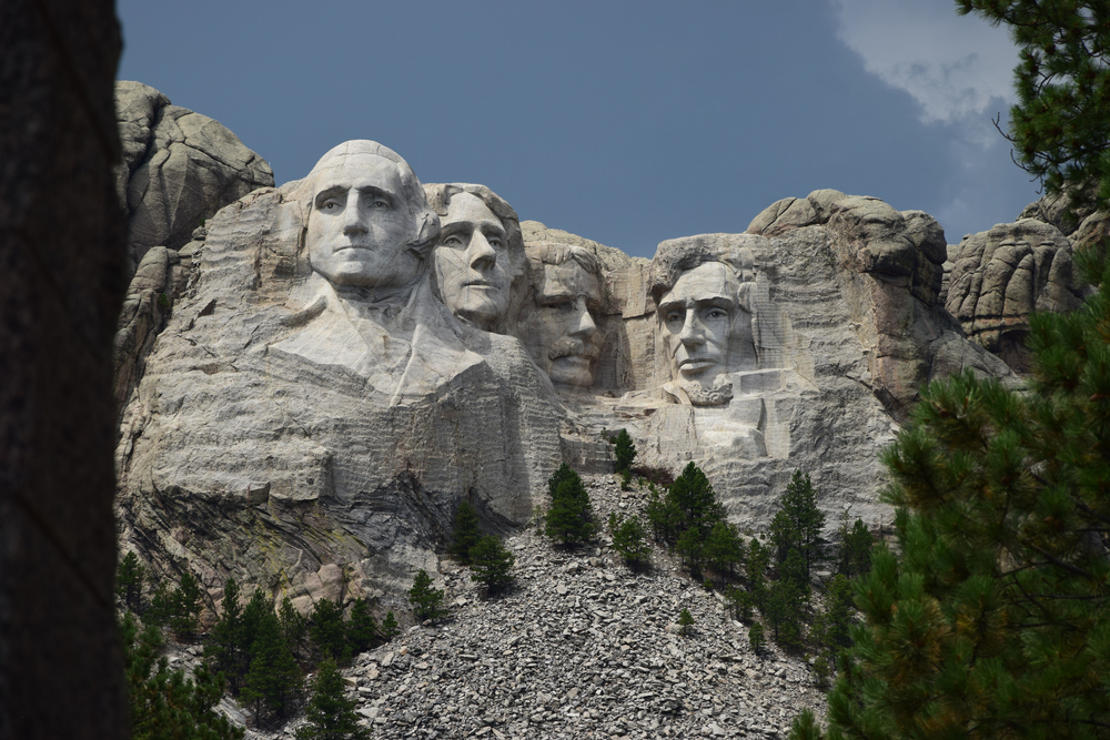 himmelen-Découvrez le Mont Rushmore : un monument historique américain emblématique