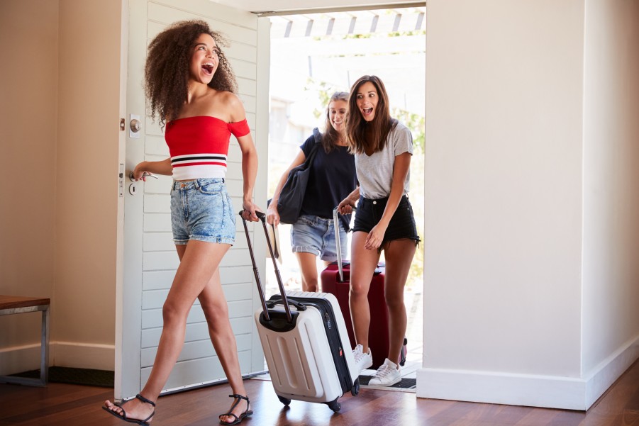 Locations entre particuliers : une bonne solution pour vos prochaines vacances ?