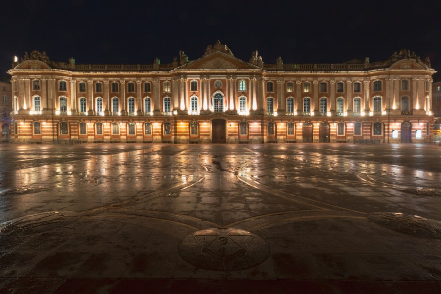 Place du Capitole : où manger ? où dormir ?