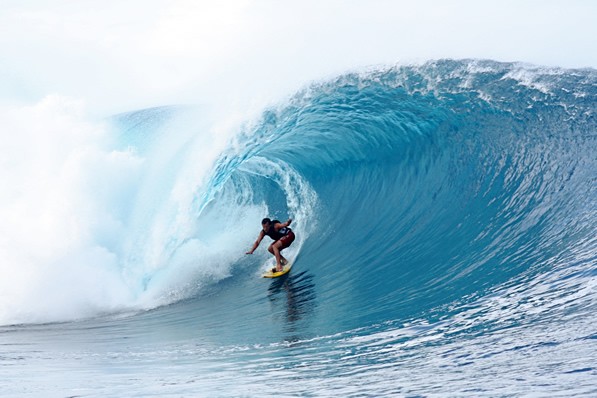 Conseils et astuces pour un surf trip réussi en Polynésie